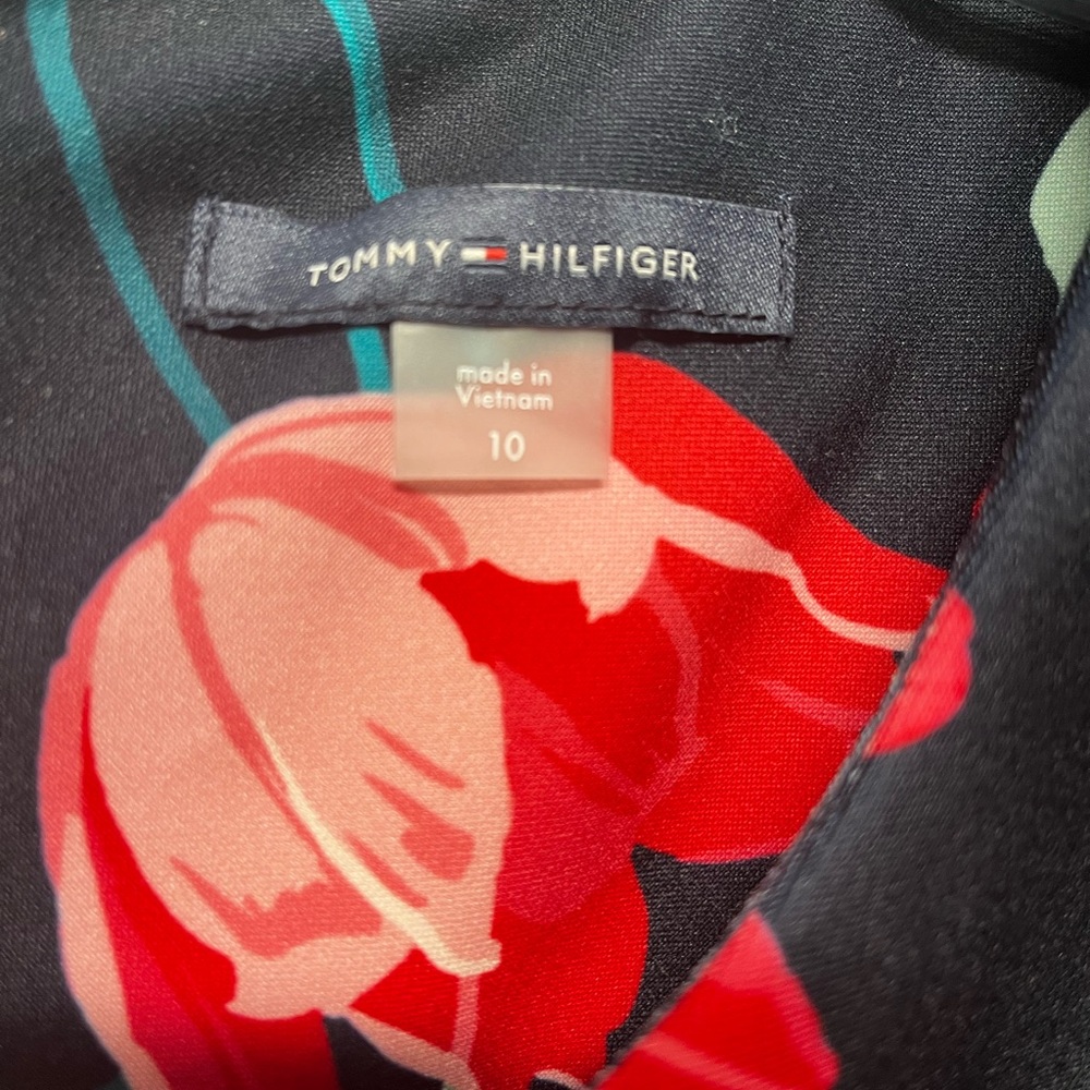 NWT Timmy Hilfiger Sheath dress.